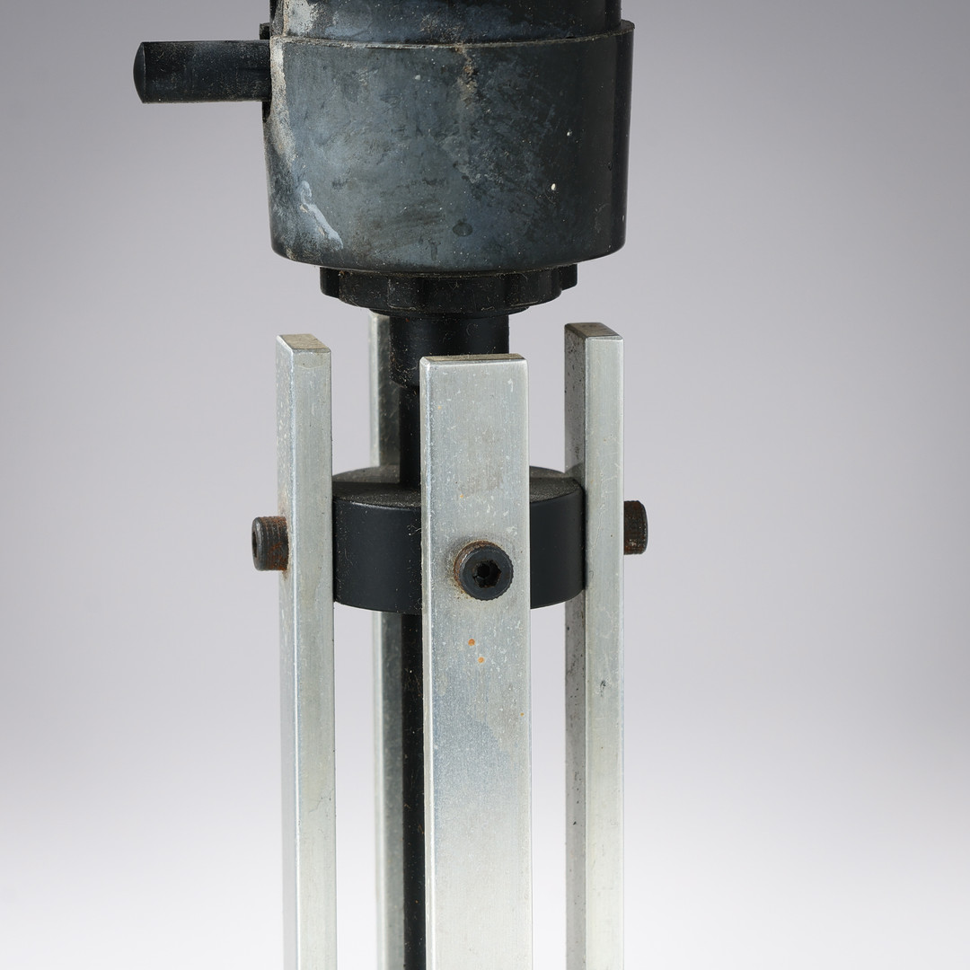Et par bordlamper af forkromet metal, antageligt dansk lampeproducent, Danmark, ca. 1950/1960'erne, (2).