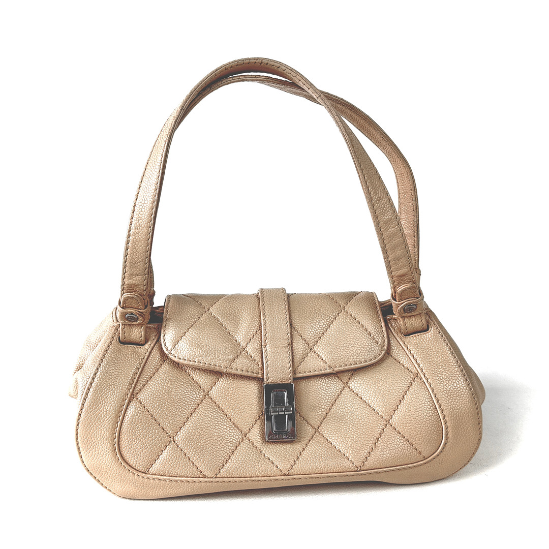 CHANEL MADEMOISELLE LOCK BAG.