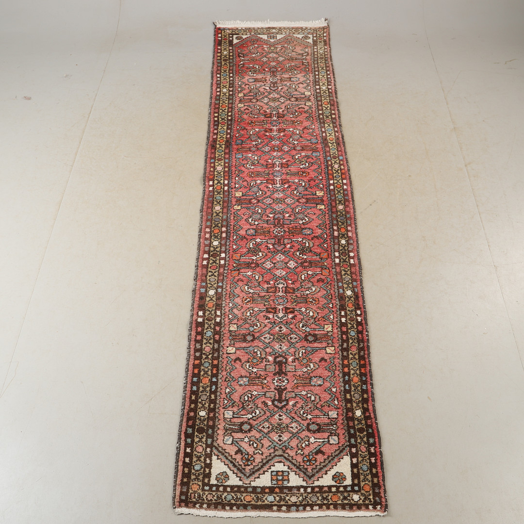 MATTA, orientalisk, galleri, 300 x 72 cm.
