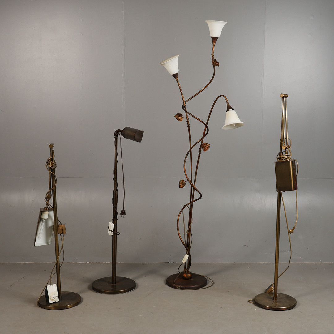 FOUR FLOOR STANDING LAMPS.