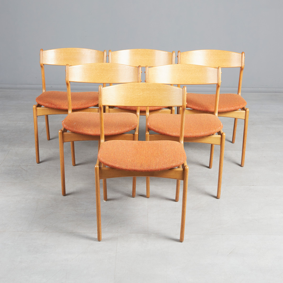 ERIK BUCH. O. D. Møbler, Set Esszimmerstühle / Stühle, Modell 'Domus Danica', Teak, Textil, 1960er Jahre, Dänemark. (6).