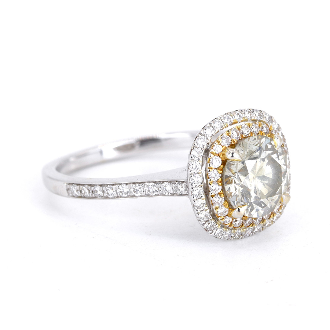 18CT DIAMOND HALO RING (1.73CT).