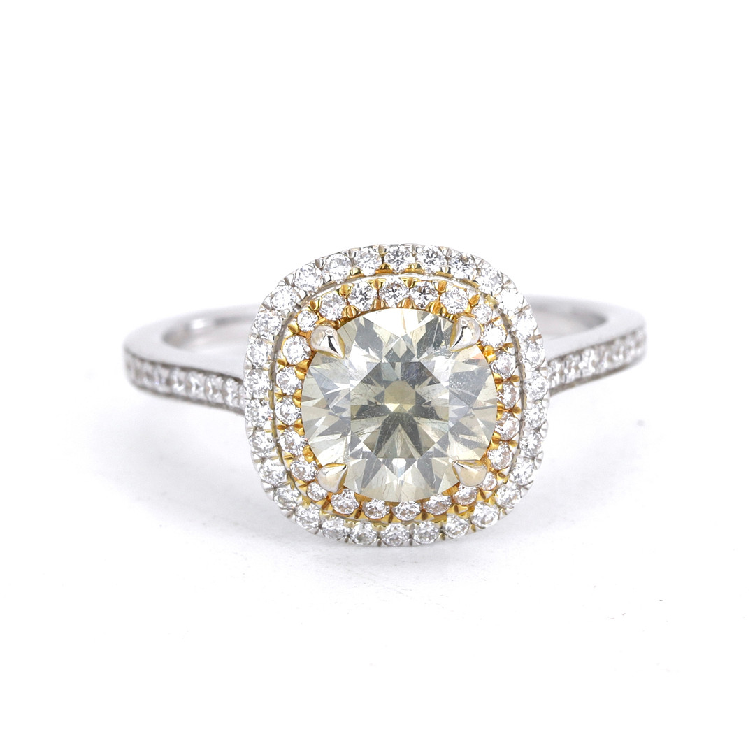 18CT DIAMOND HALO RING (1.73CT).