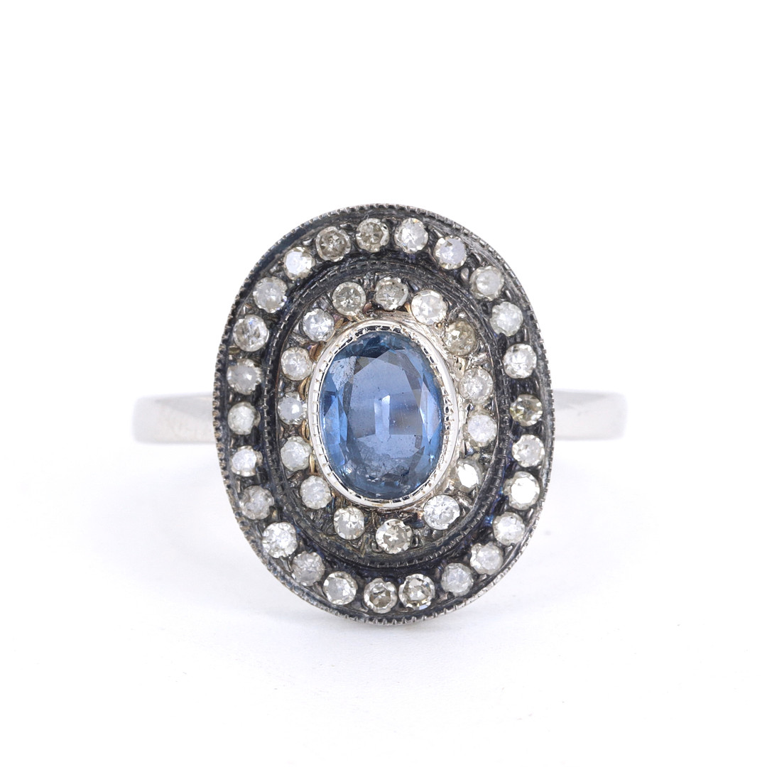 14CT SAPPHIRE & DIAMOND RING.