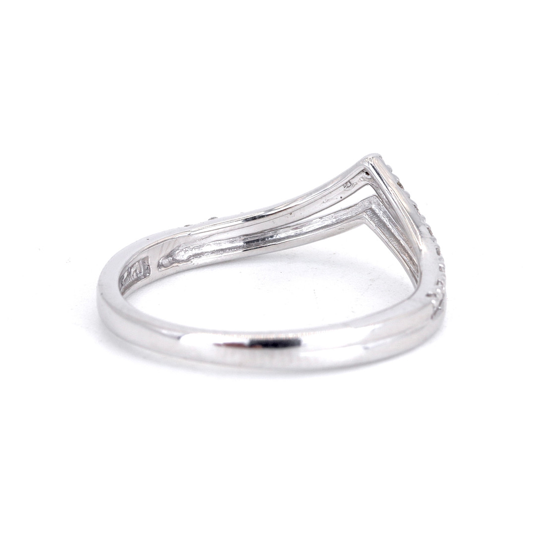 14CT DIAMOND WISHBONE RING.
