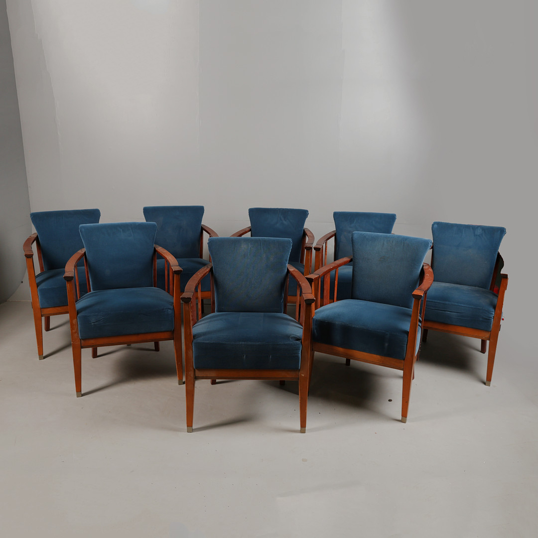 A SET OF EIGHT ARMCHAIRS (8).
