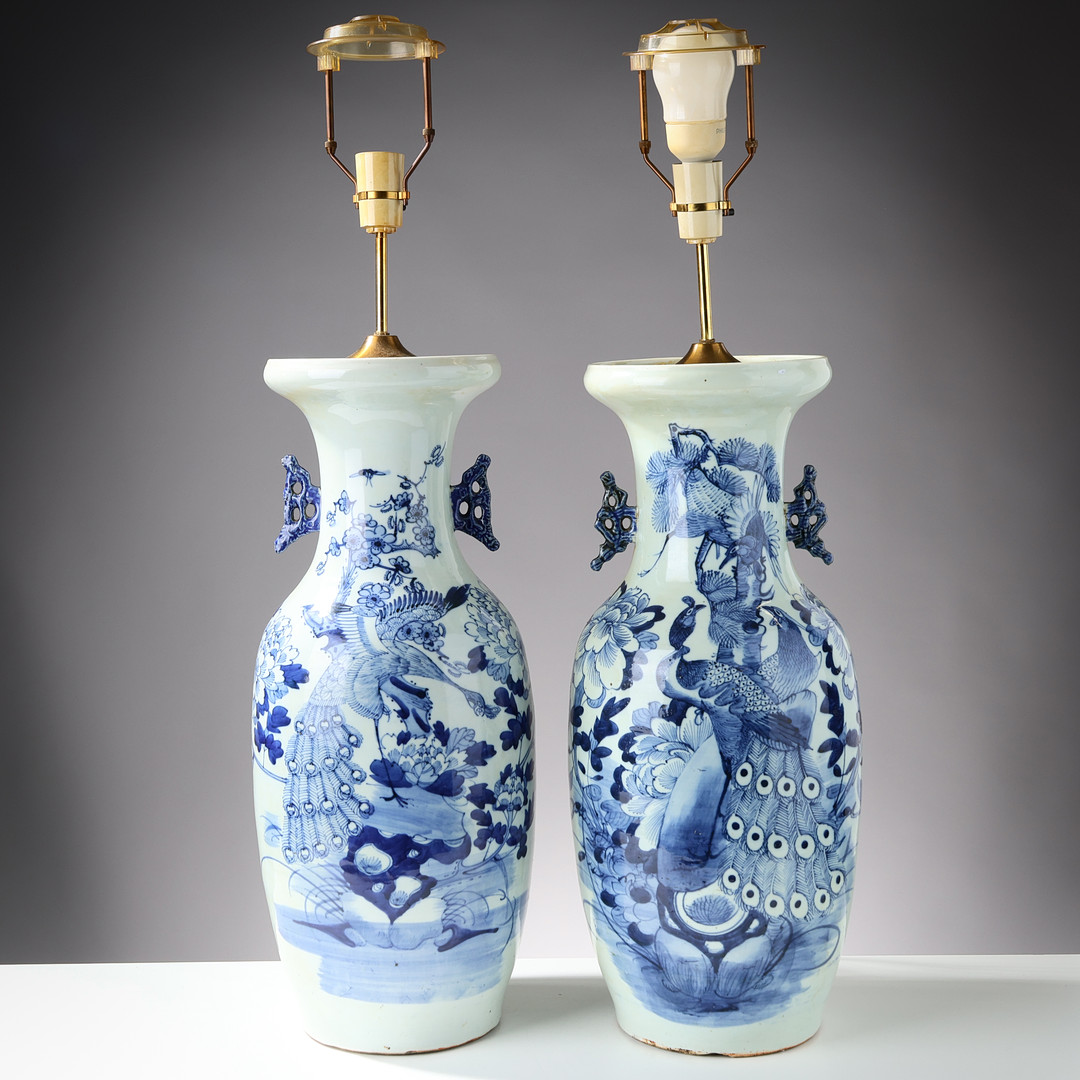 Par kinesiske bordlamper af porcelæn (2).