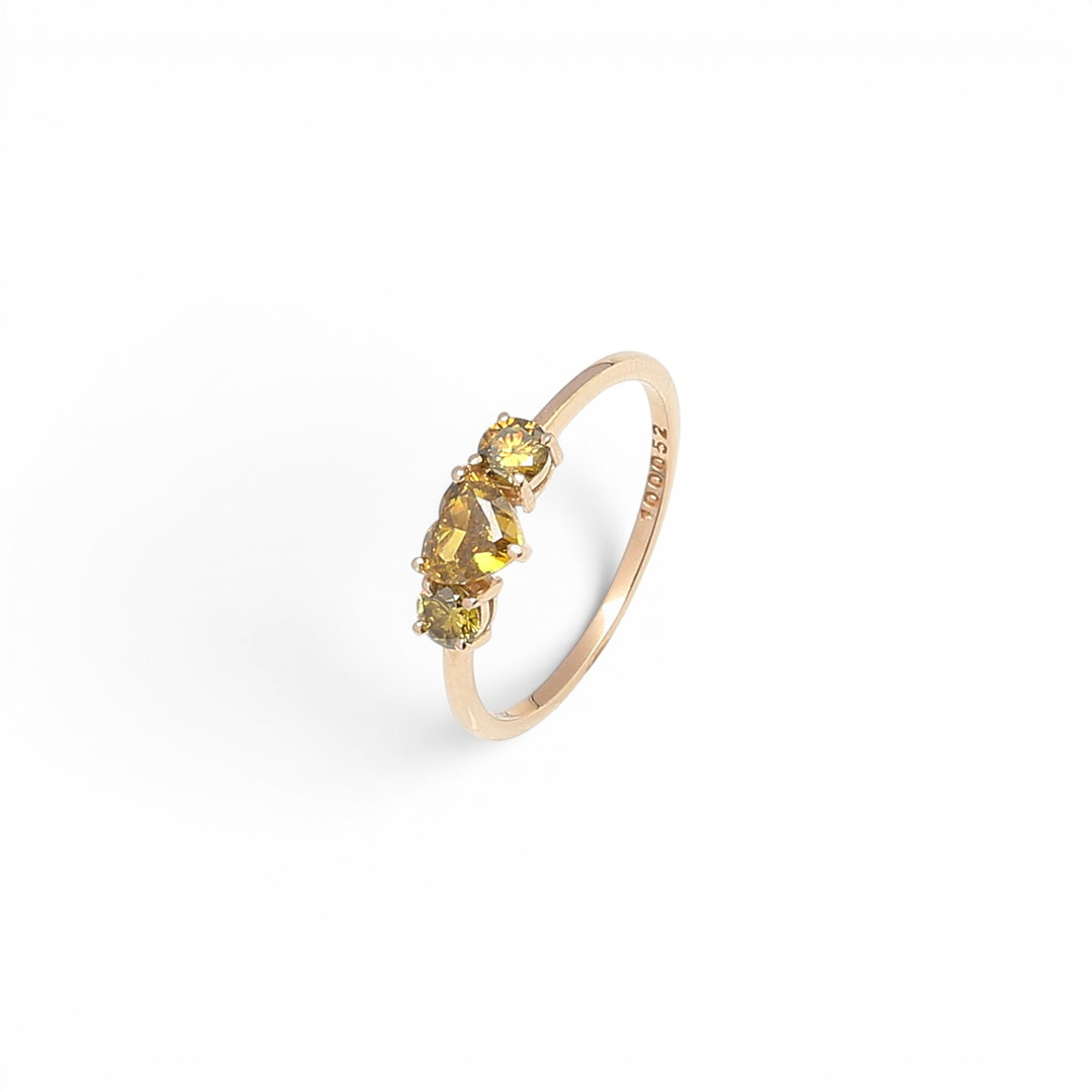 Diamonds triplet ring.