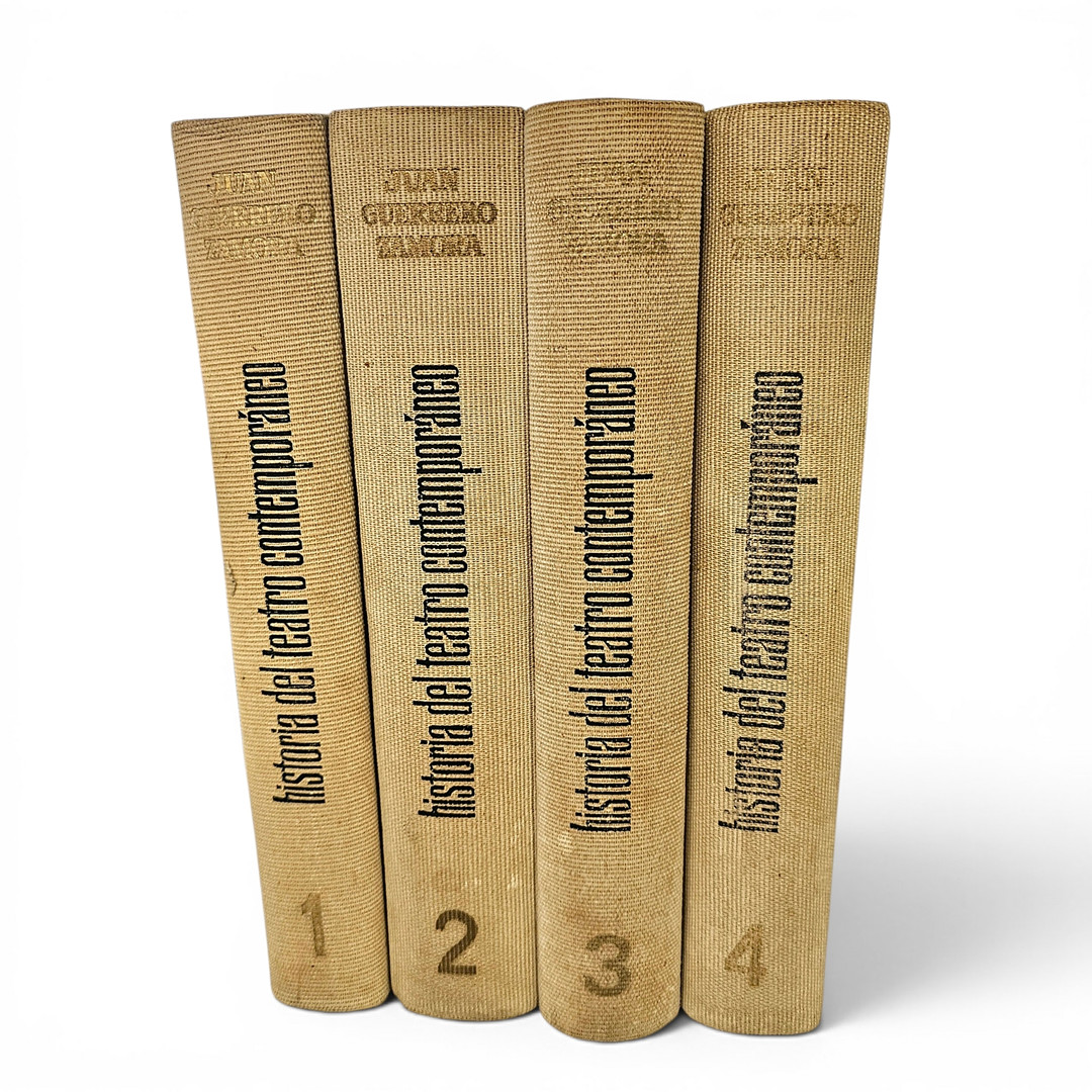 Colección de libros "Historia del teatro contemporáneo". Cuatro tomos.