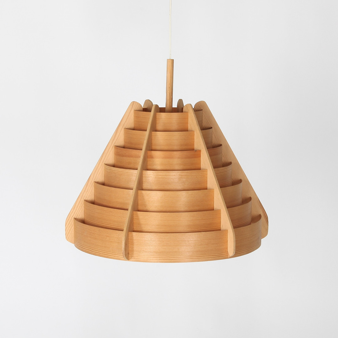 HANS-AGNE JAKOBSSON. 1919-2009. Takpendel, 50 cm hög, "Ellysett", Markaryd.