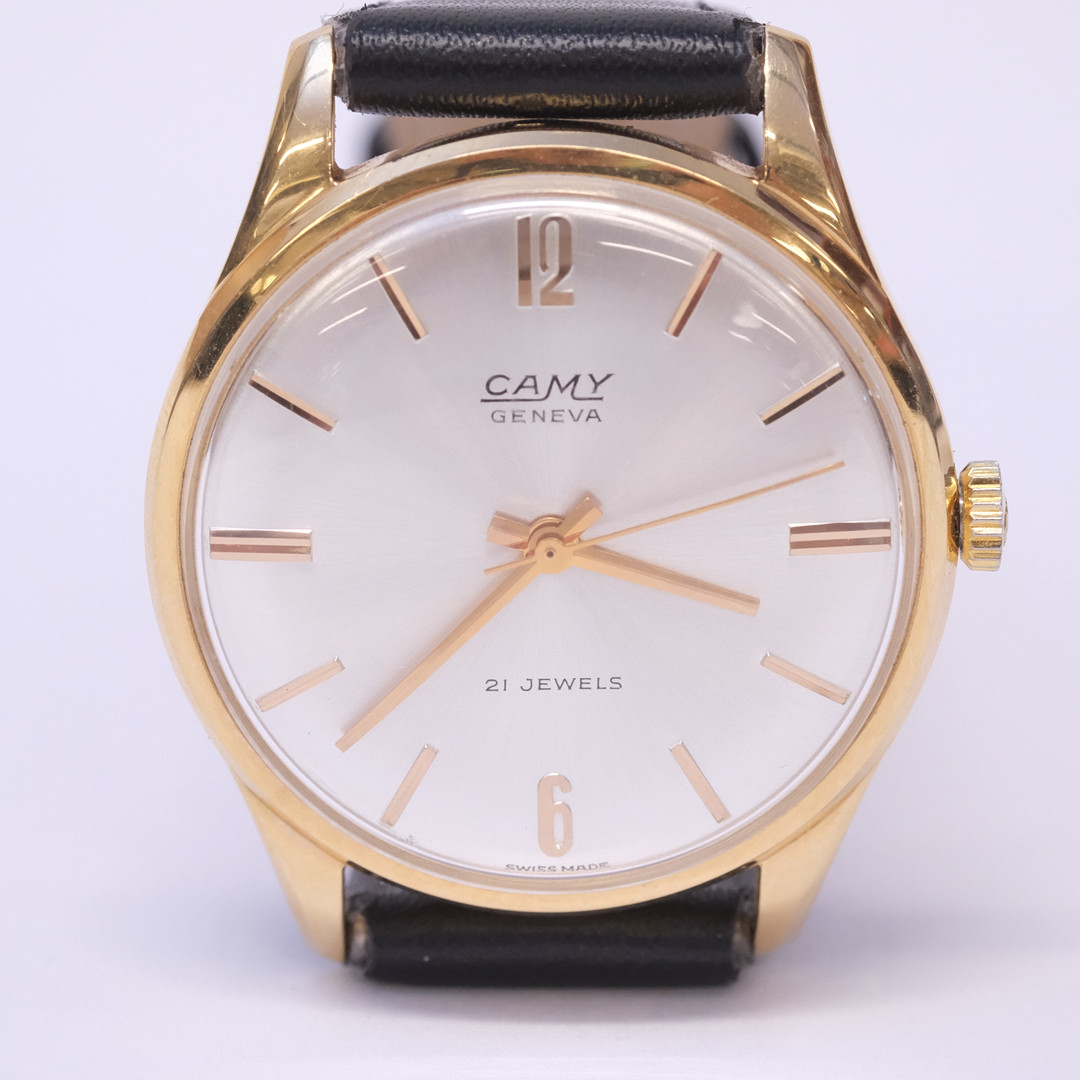CAMY, ARMBANDSUR, 18K GULD.