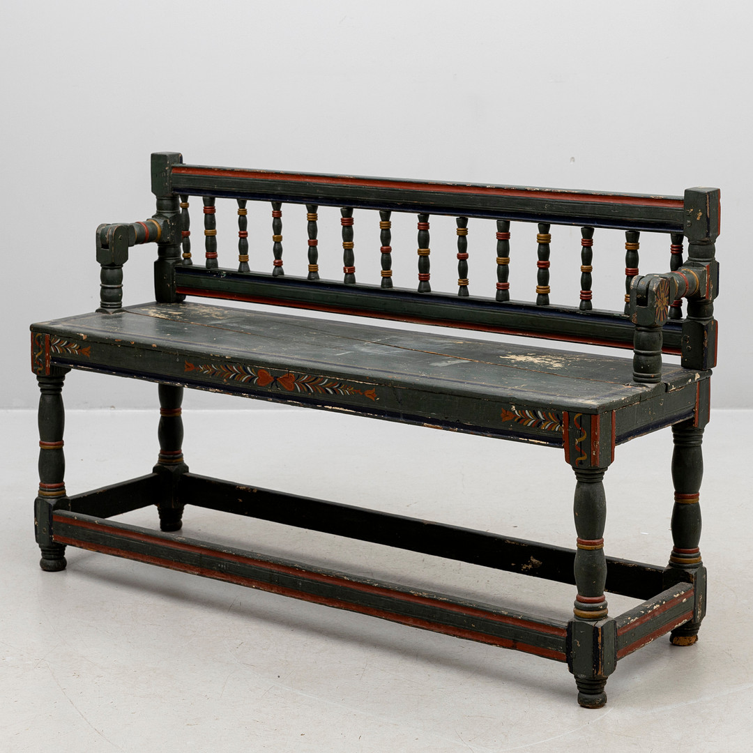 VÄNDBÄNK, bemålat trä, 1800-tal.