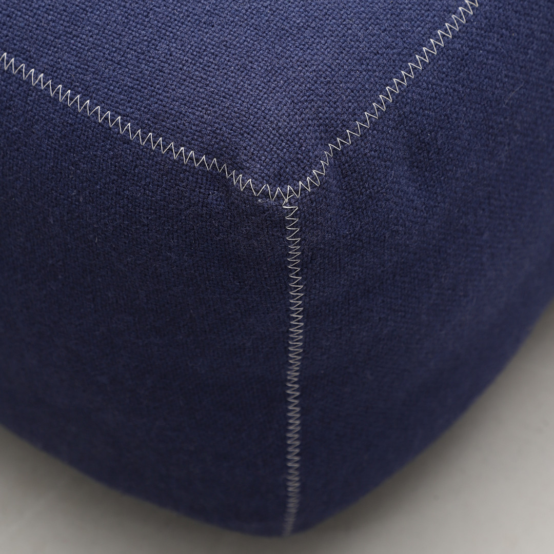 PUFF, "Mags Soft Ottoman", HAY, samtida.