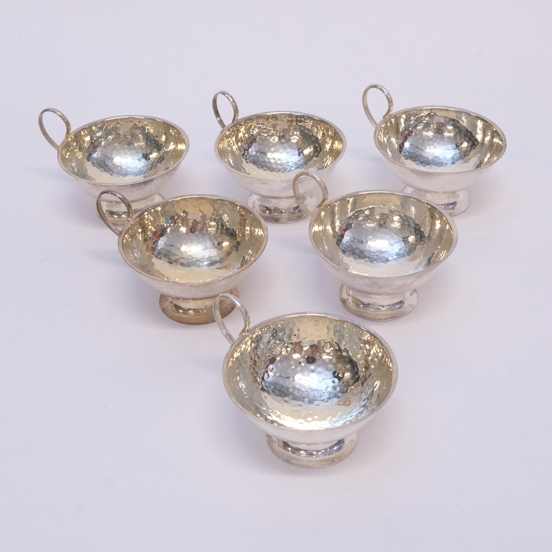 PUNSCHBÄGARE, SILVER, SEX STYCKEN.