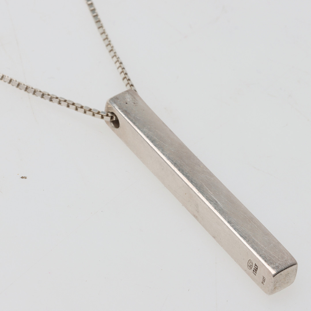 HÄNGE med kedja, sterlingsilver, bl.a. Italien.