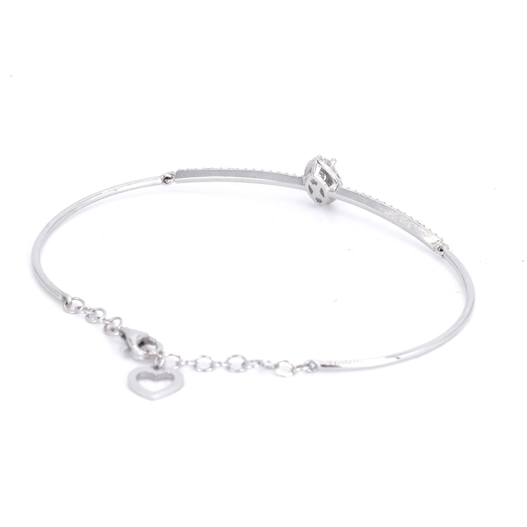 14CT GOLD DIAMOND BRACELET.