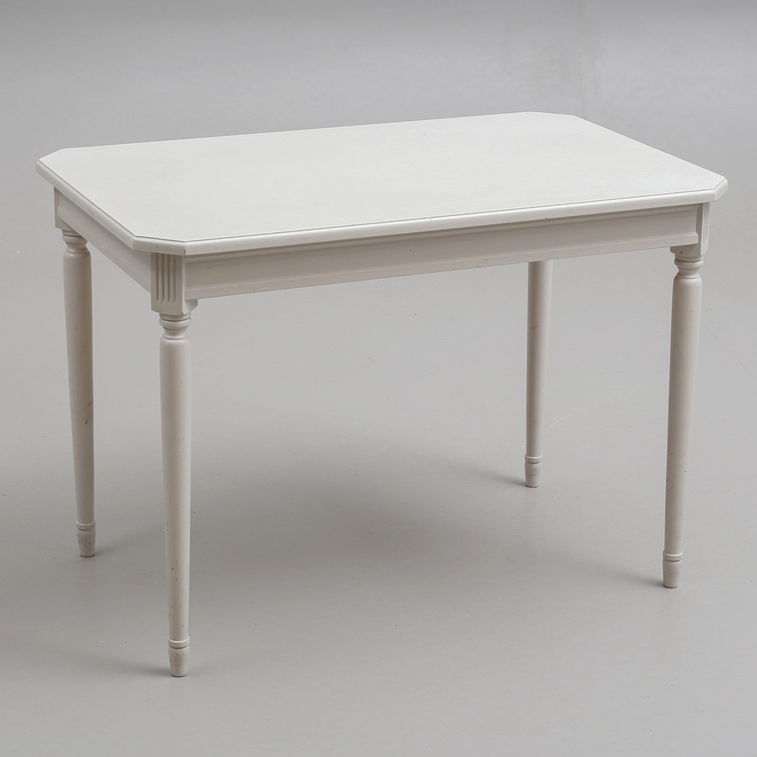 BORD, gustaviansk stil, 1900-talets andra hälft.