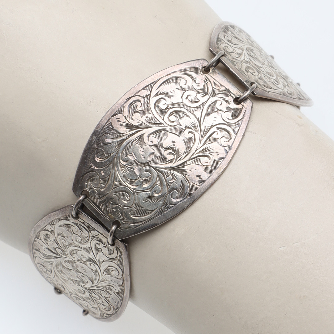 ARMBAND, sterlingsilver, Birmingham, England, 1930-tal.