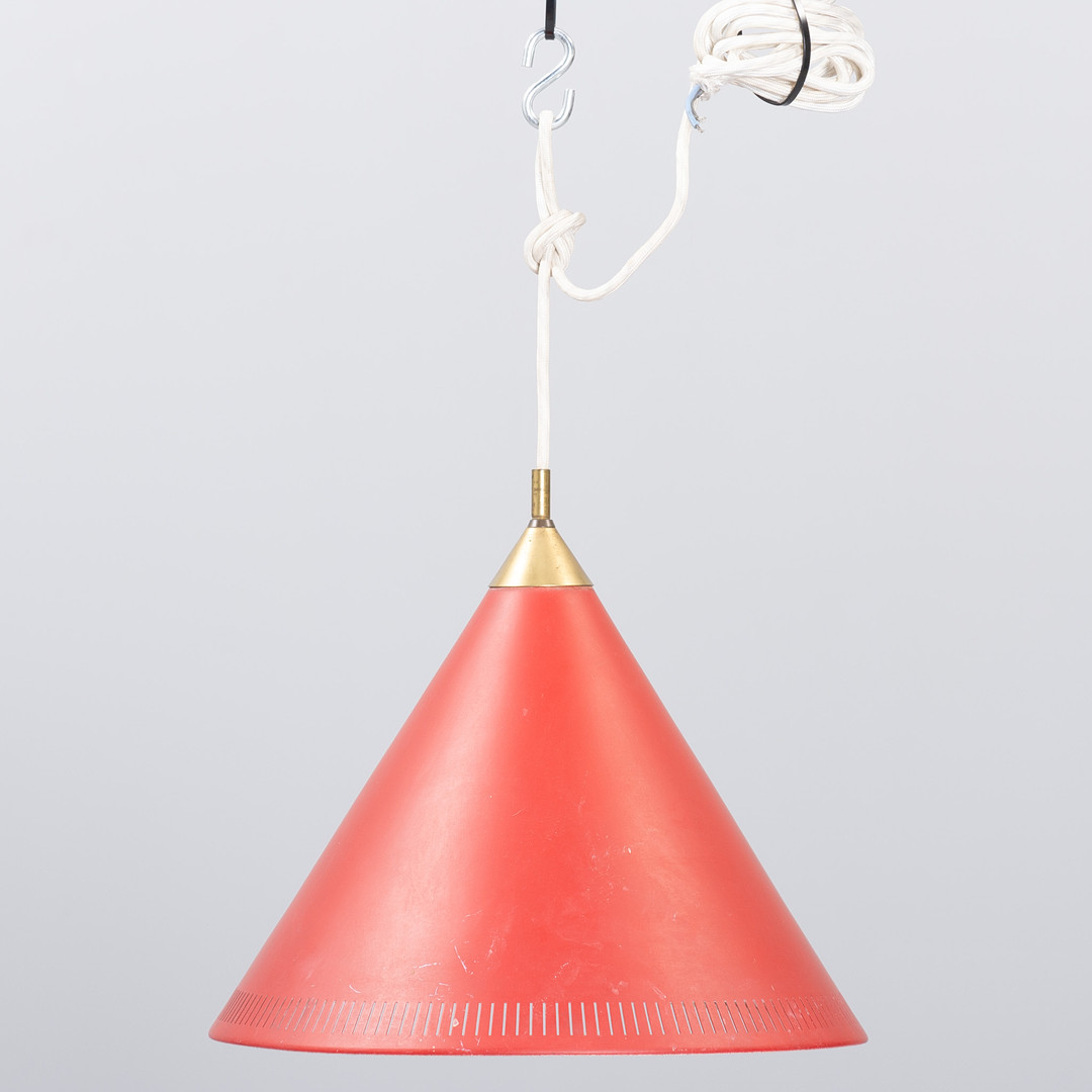 BENT KARLBY. 'Kegle' lampe for LYFA. Danmark, 1970'erne.