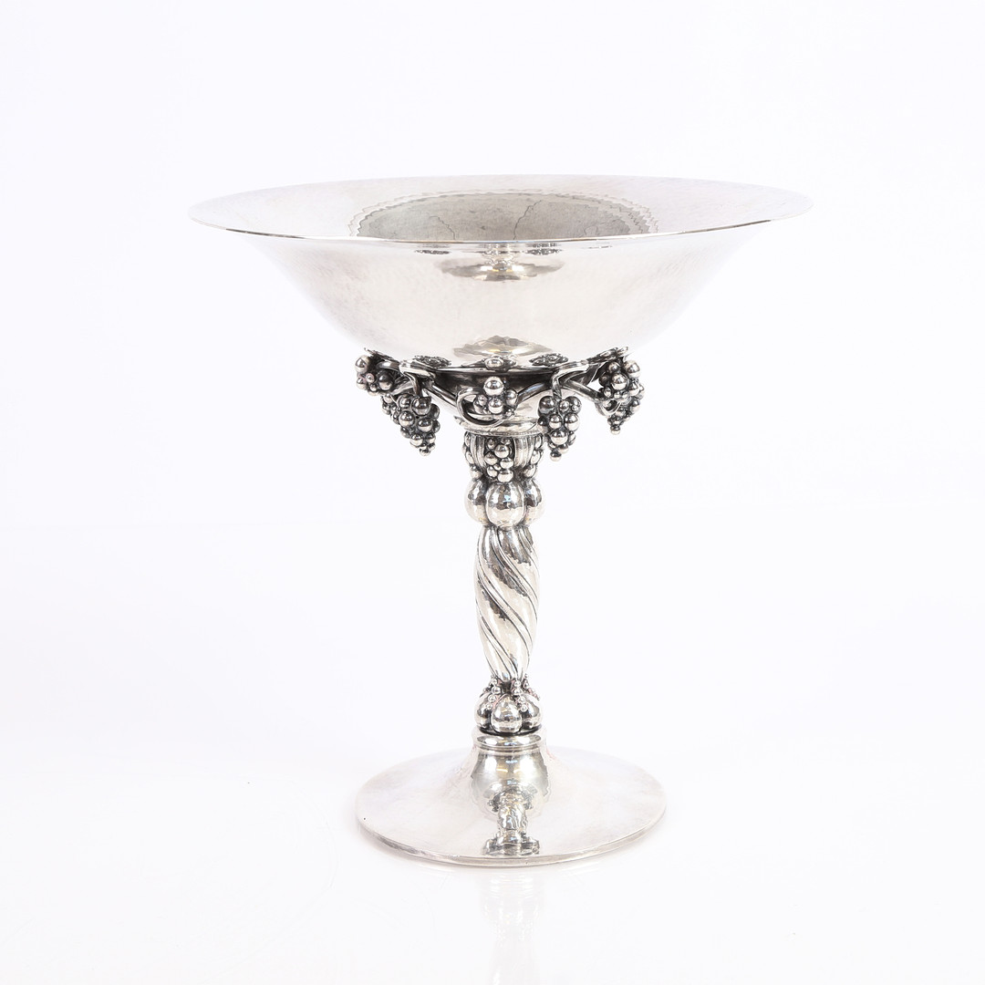 GEORG JENSEN. Drueopsats af sterlingsølv, dessin 263B.