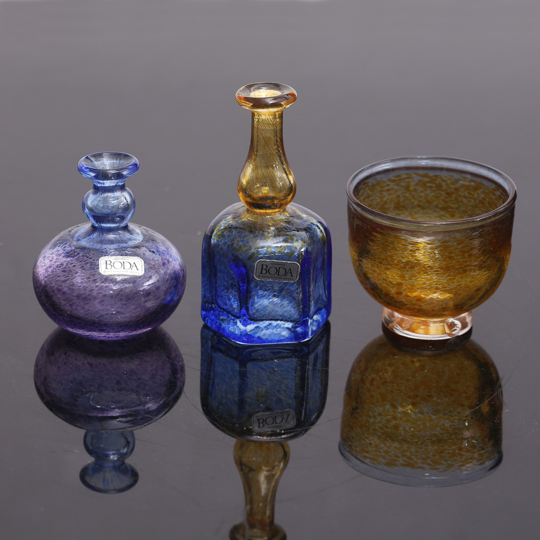 BERTIL VALLIEN. Miniatyrer, 3 st, Artist Collection, signerade, Kosta Boda.
