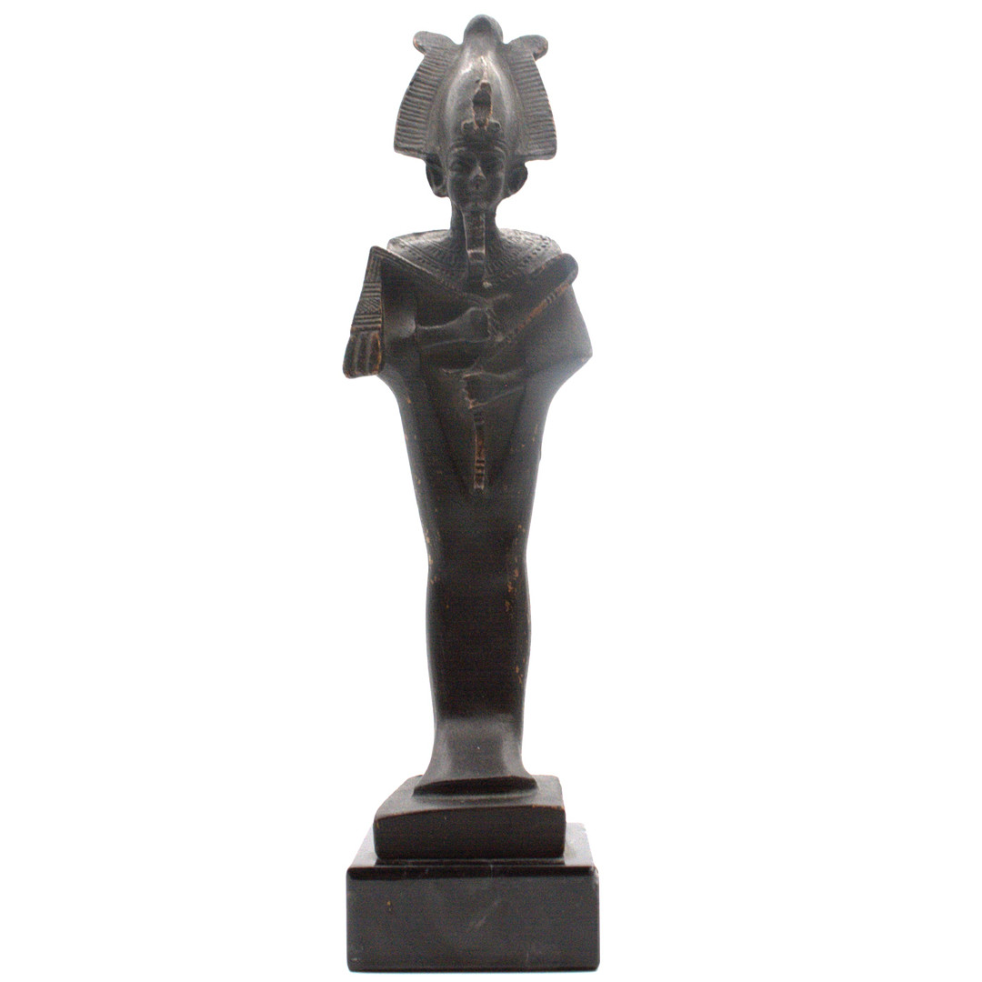 BRONZE SKULPTUR MIT PLASTISCHER DARSTELLUNG DES OSIRIS, AUF MARMOR SOCKEL, 20. JAHRHUNDERT.