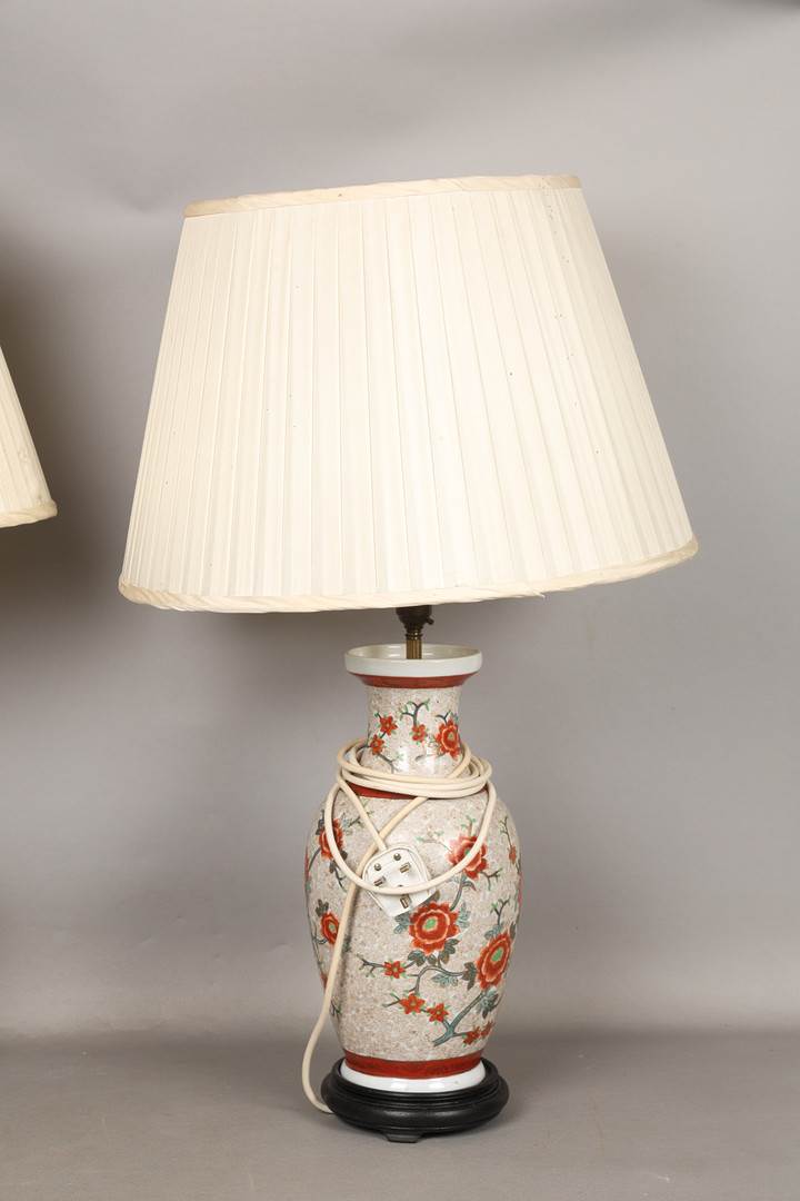 A PAIR OF JAPANESE SATSUMA PORCELAIN VASES CONVERTED TO TABLE LAMPS, 20TH CENTURY (2).