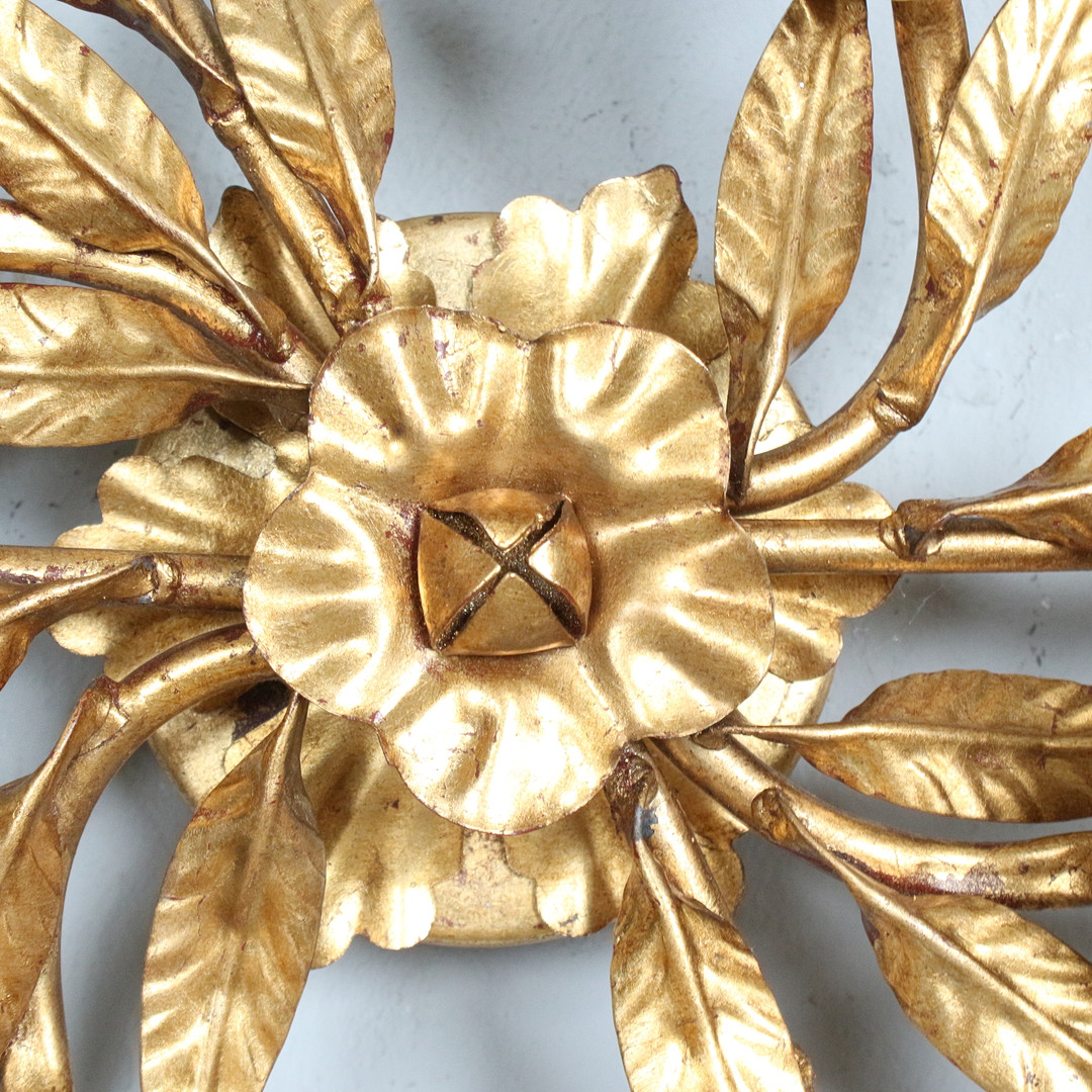 Wandlampe/Deckenlampe Florentiner Stil der 1970er, Italien.
