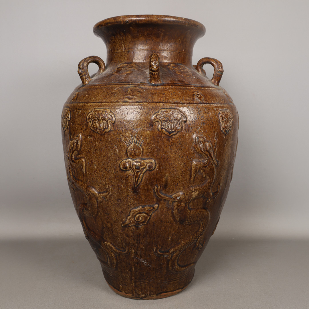 A LARGE CHINESE STONEWARE BALUSTER VASE, REPUBLIC PERIOD.