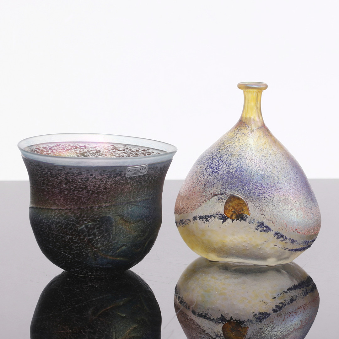 BERTIL VALLIEN. Vaser, "Volcano", 2 st, glas, Kosta Boda.