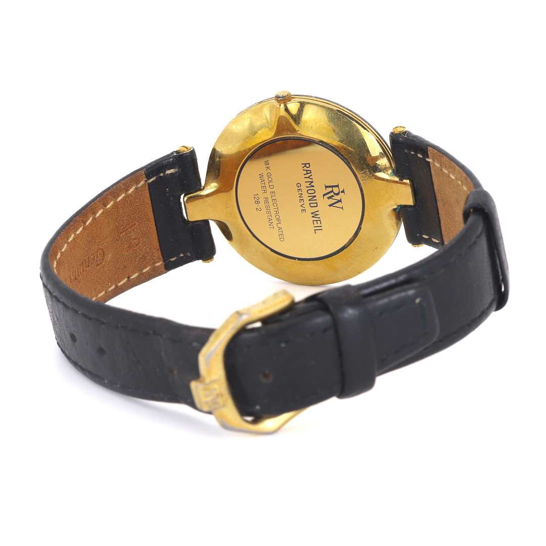 RAIMOND WEIL GOLD PLATED WRISTWATCH.