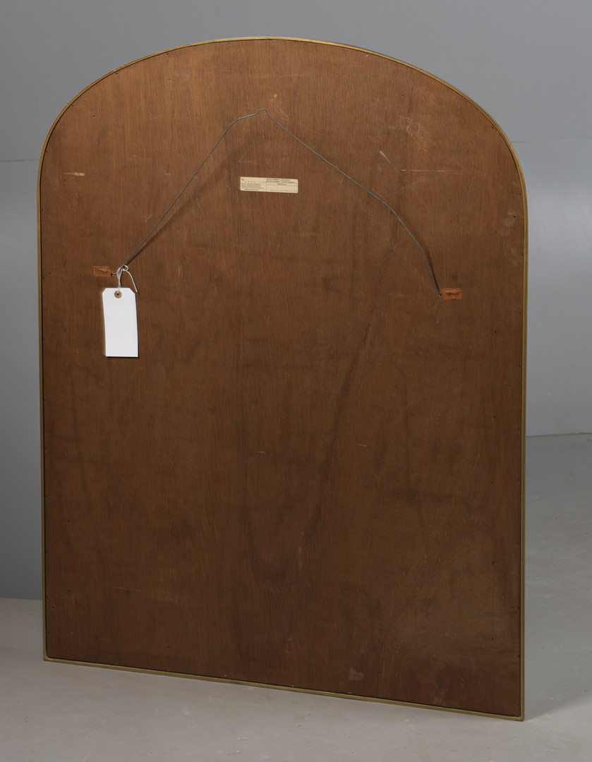 A REGENCY STYLE GILT WALL MIRROR.