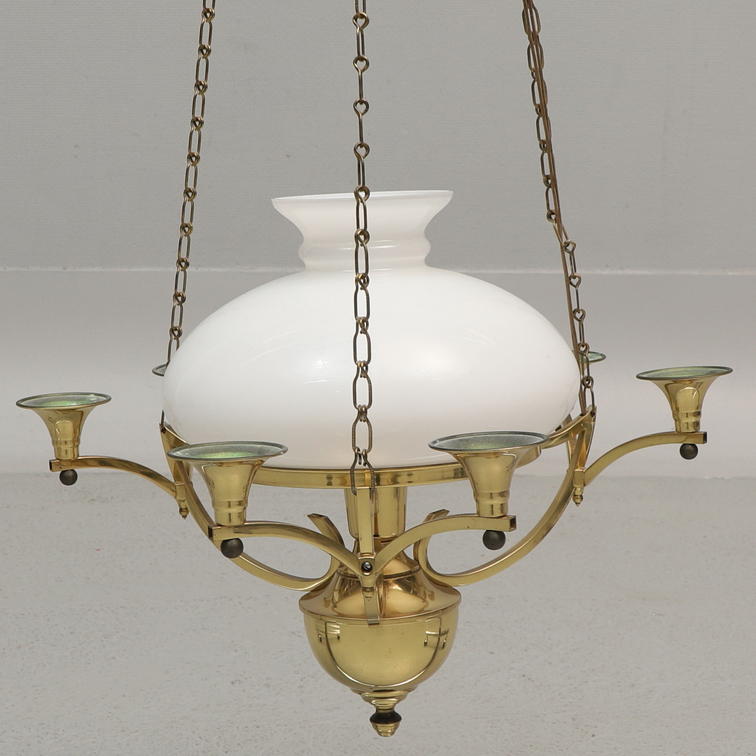 TAKLAMPA, mässing och glas, 1900-talets andra hälft.