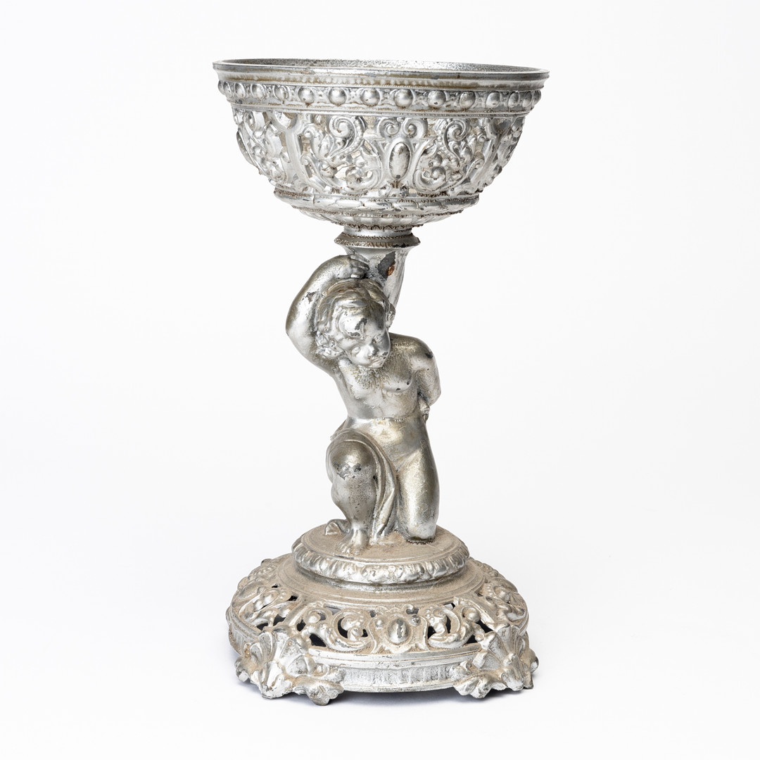 LAMPFOT, metall, 1900-tal.