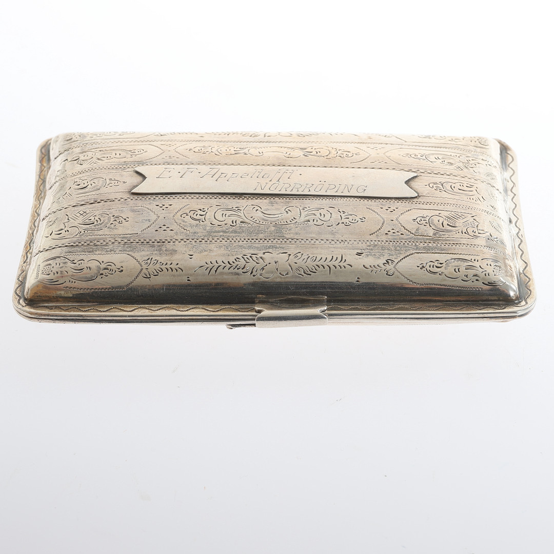 ETUI, silver.