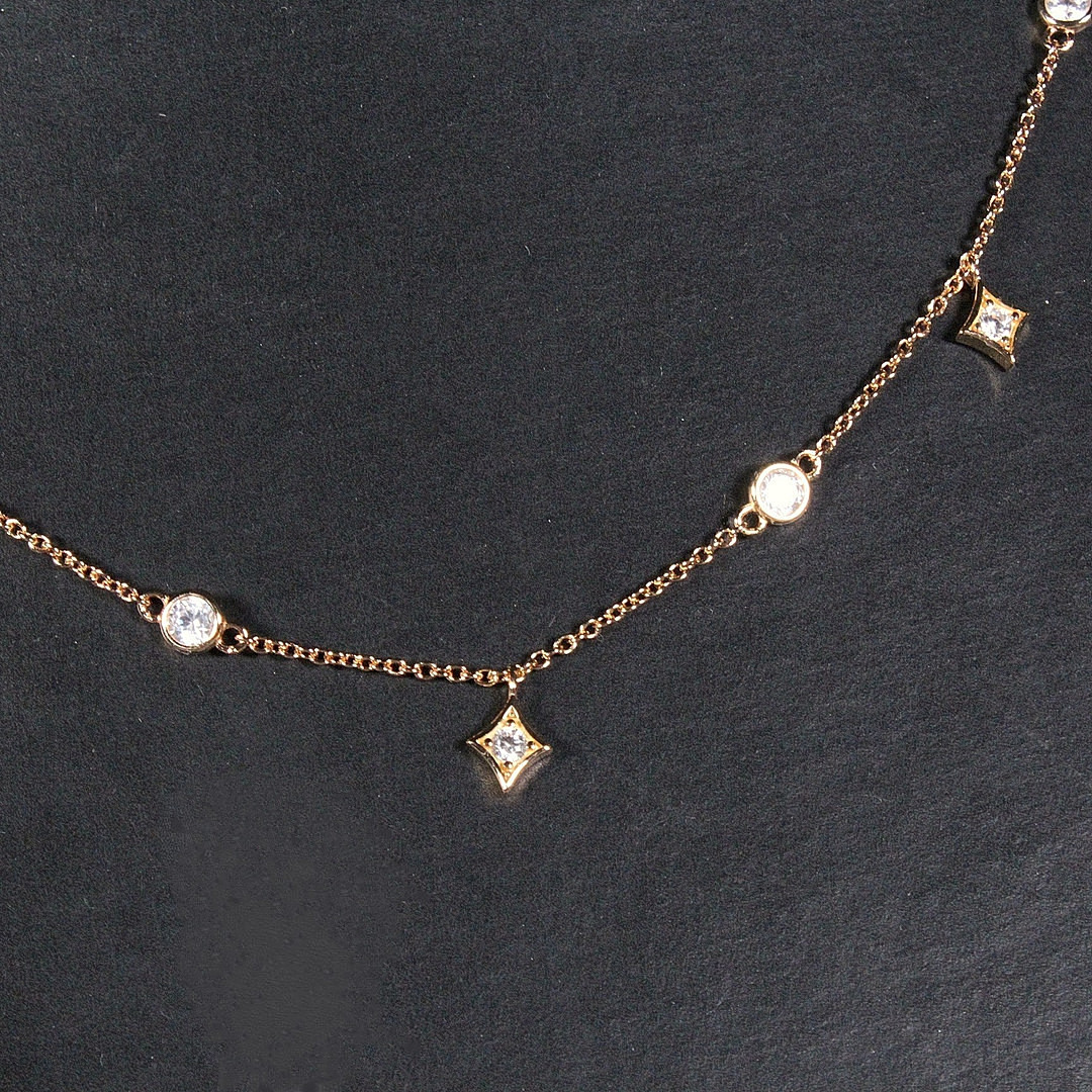 MERALIN JEWELRY. Halskette mit Zirkonia, 925er Sterlingsilber, rosévergoldet, Italien.