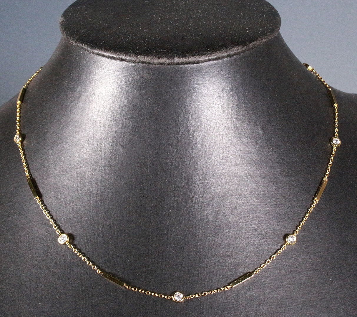 MERALIN JEWELRY. Kette mit Zirkonia, 925er Sterlingsilber, vergoldet, Italien.
