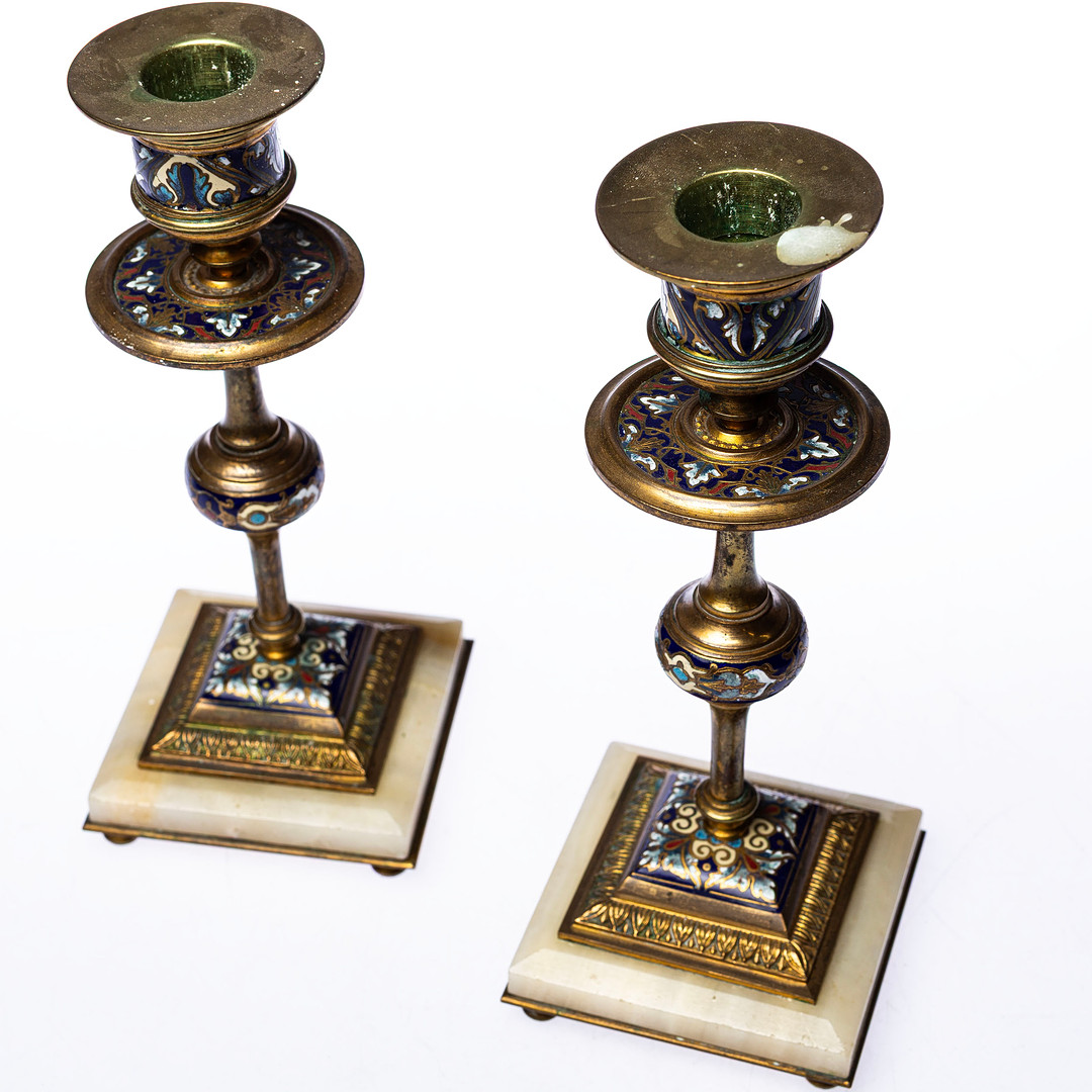 LJUSSTAKAR,Cloisonné/sten, 1900 - talets första hälft.