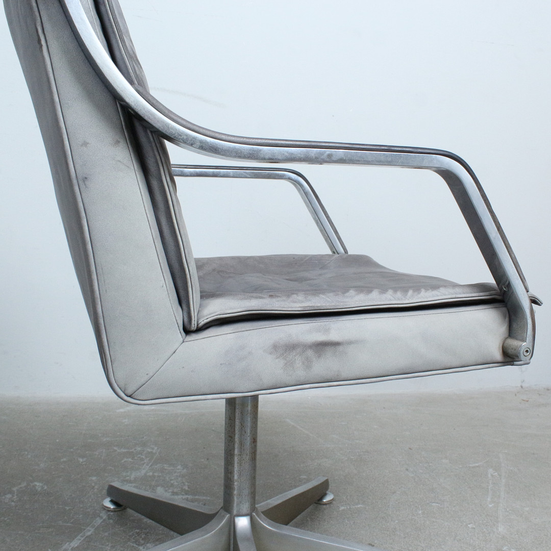 WALTER KNOLL. Paar Bürostühle / Sessel Walter Knoll.
