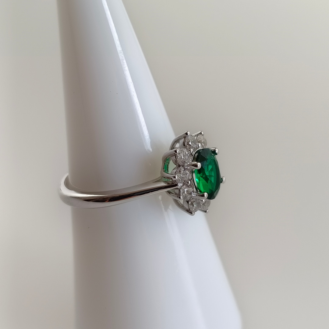 Silber Ring, 925, ovaler Zirkon ca. 1 ct.