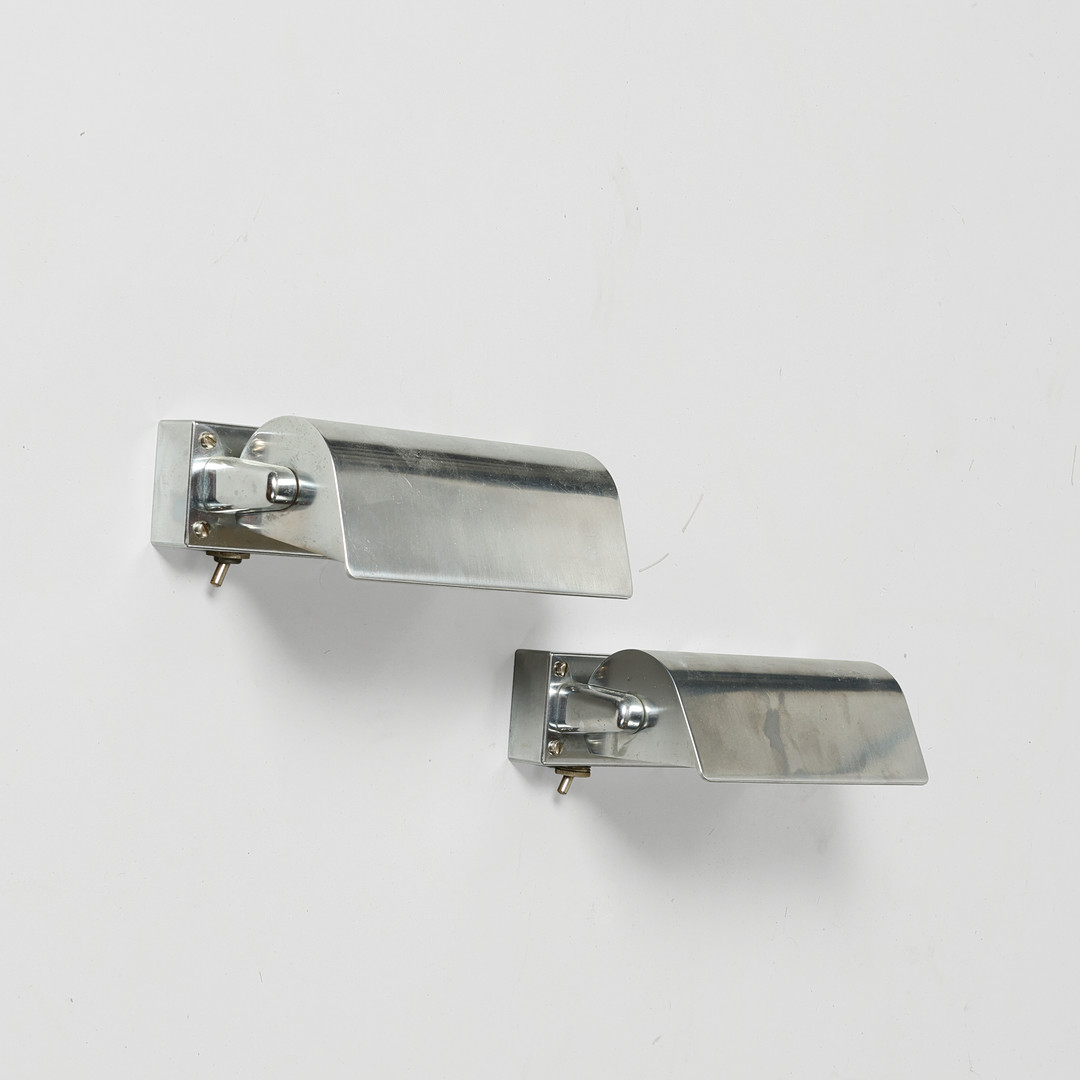 LYFA: Et par justerbare væglamper af forkromet metal, Danmark, 1940/50'erne, (2).