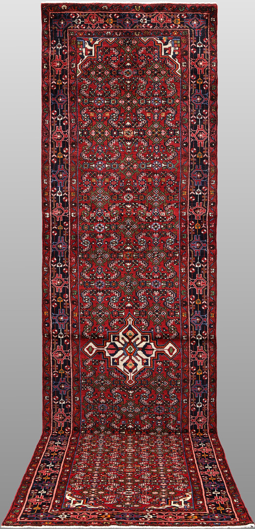 MATTA. Hamadan gallerimodell, 430 x 115 cm.