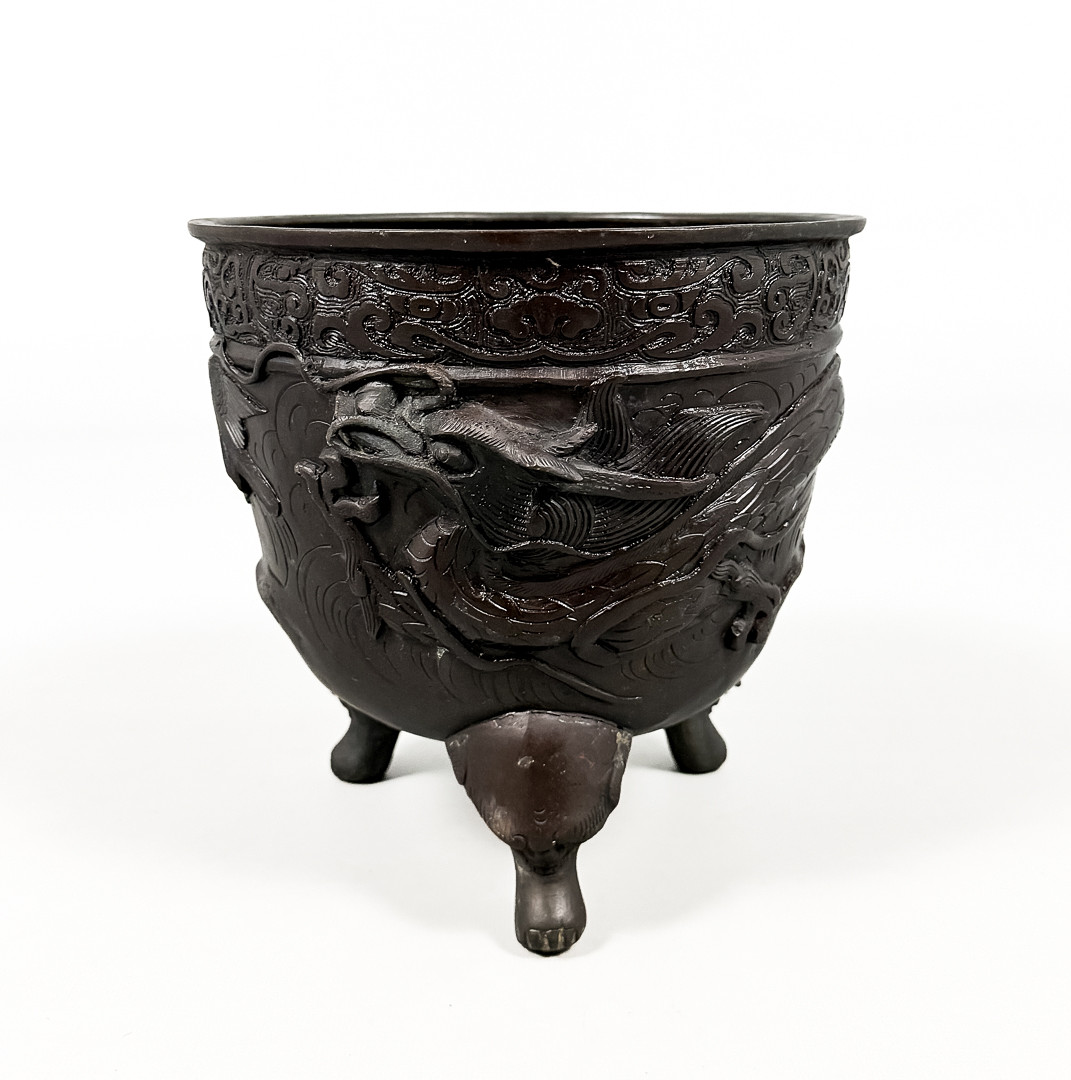 YTTERFODER på ben, Brons, Qing, 1800-tal, Kina.