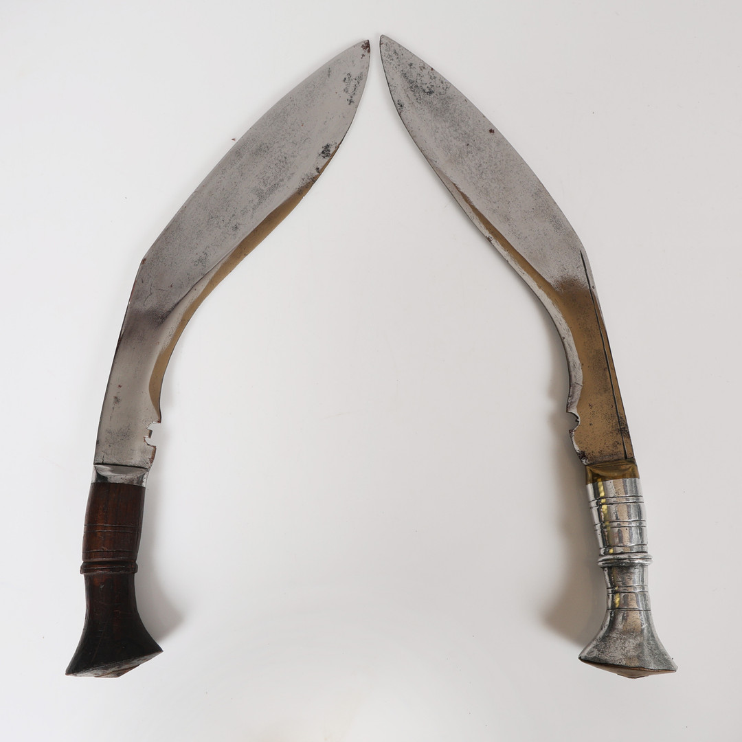 TWO KUKRIS (2).