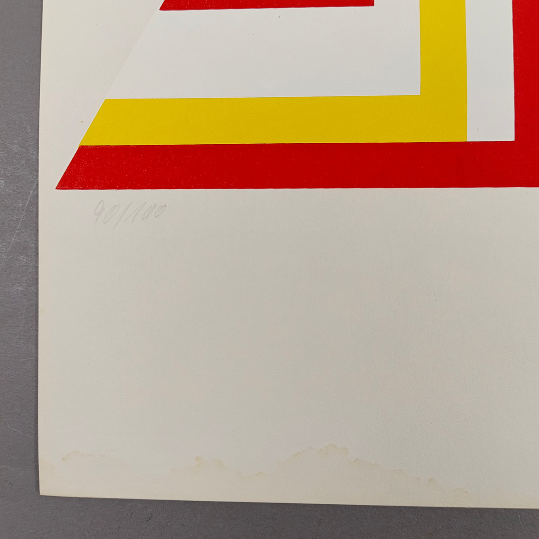 STEINMANN, KLAUS. Dreieckskomposition in Gelb, Weiß und Rot, 1971, Farbserigraphie auf Papier.