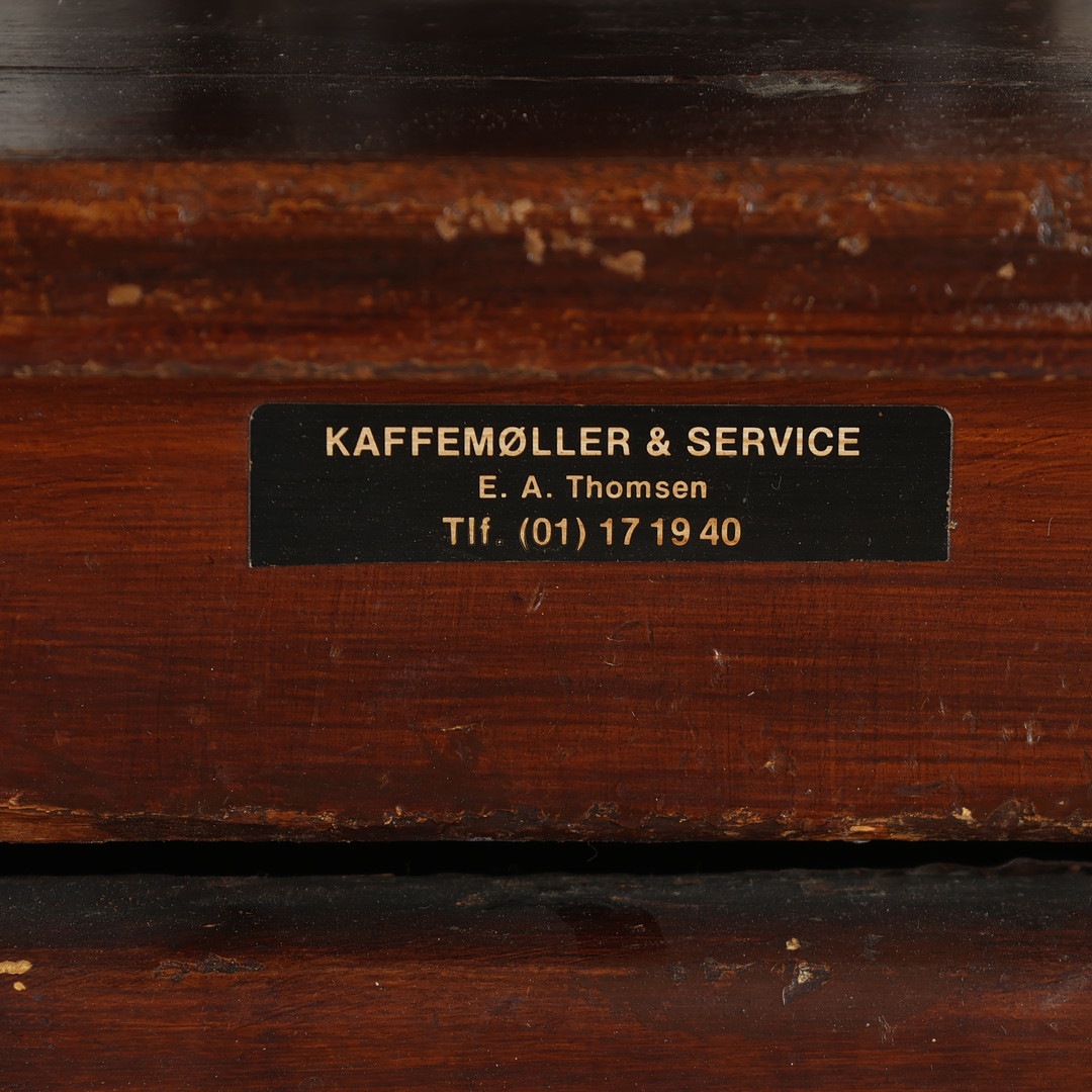 A. Jørgensen & Co. Kaffemølle.