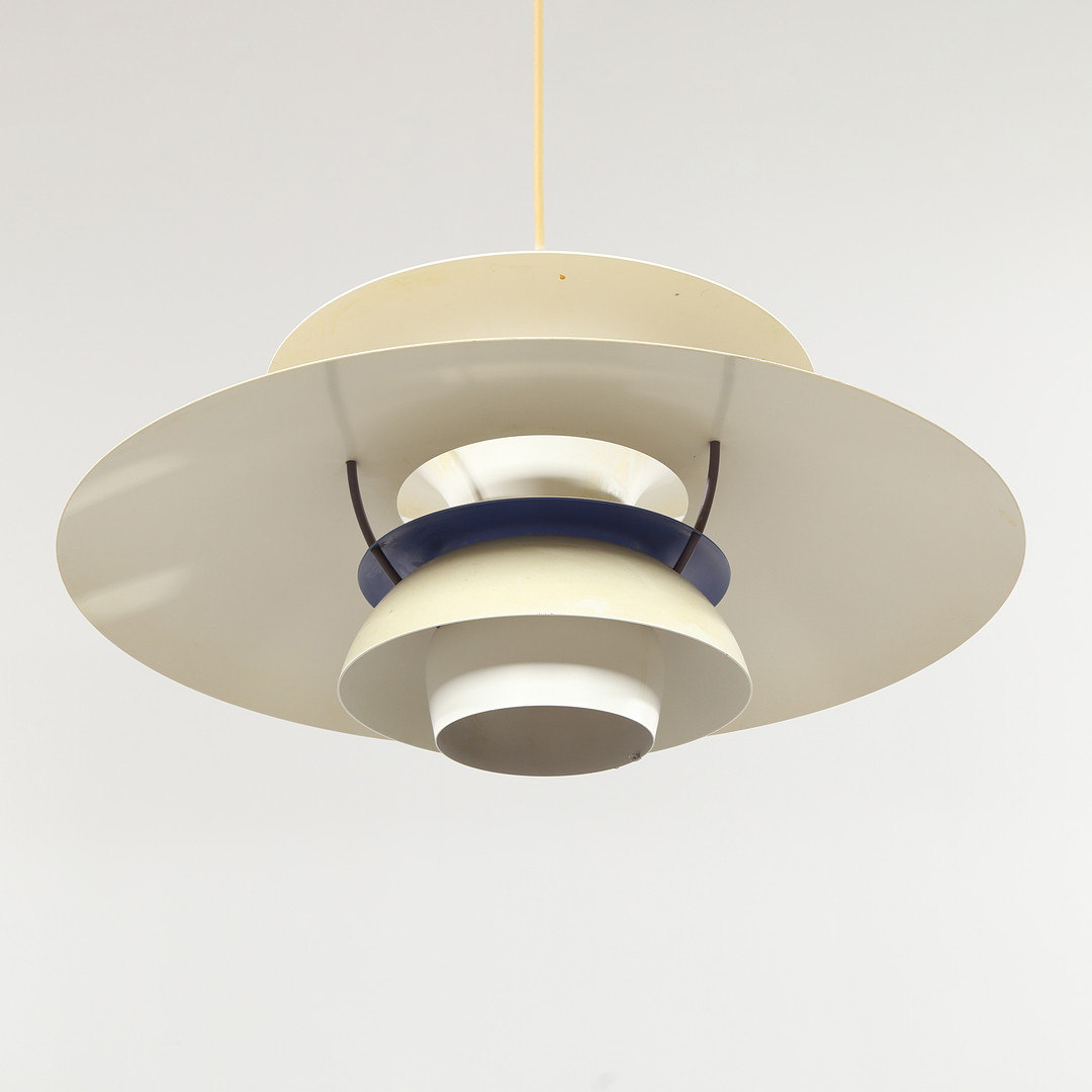 POUL HENNINGSEN. Louis Poulsen. PH5 pendel, hvid.