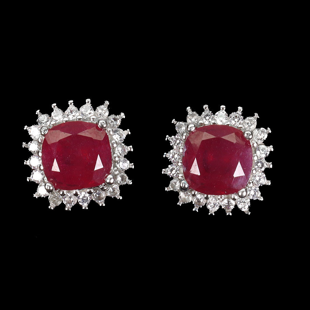 RUBY SET SILVER EARRINGS.