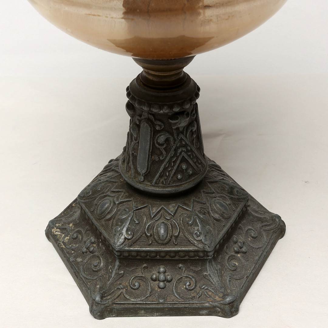 BORDSFOTOGENLAMPA, metall/glas, i delar.
