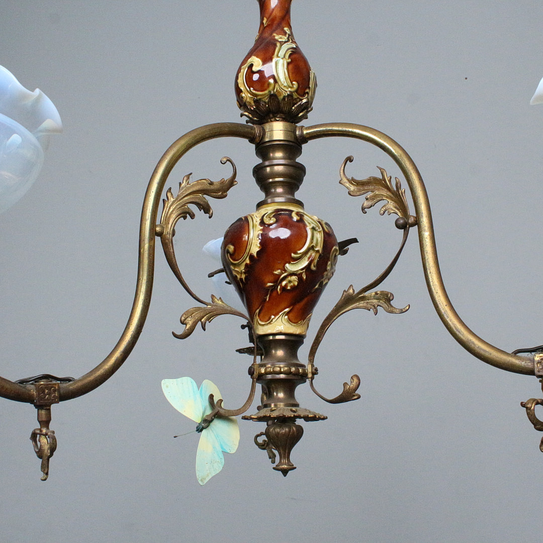 3-flammige Jugendstil Deckenleuchte.